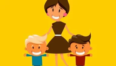 Попробуйте показать ребенку одобрение